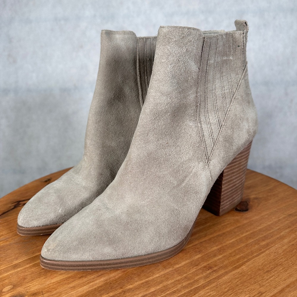 Marc Fisher LTD Ankle Boots Women 10M Grey Good Suede Block Heel Pointed Toe